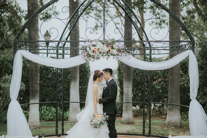 Muckenthaler Mansion Winter Wedding Bride and Groom